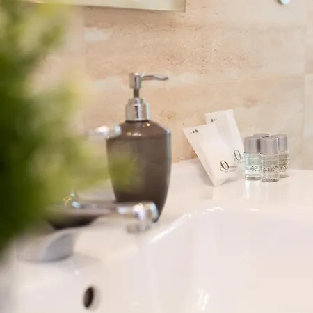 Train Station - Self Check-in Bologne