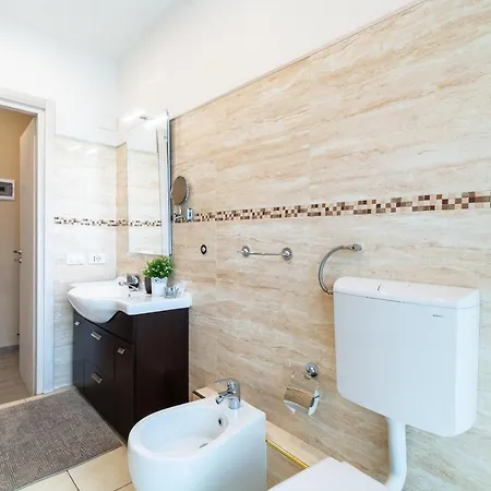 Train Station - Self Check-in *