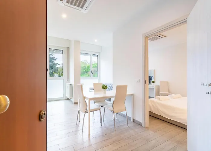 Train Station - Self Check-in *